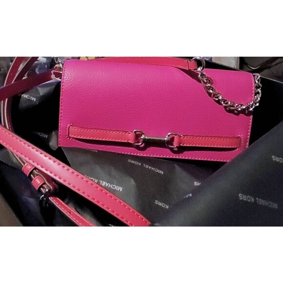 NWT~MICHAEL KORS Large Carson Dragonfruit Pebbled Leather Crossbody Bag Purse - Picture 3 of 6